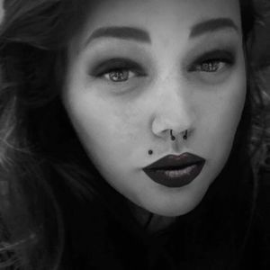 Meet your Posher, Ashlee